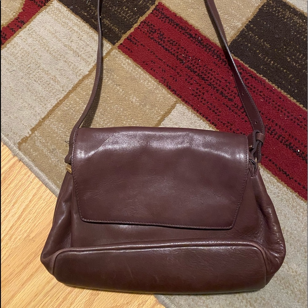 2 for $20🌺 Brown leather Liz Claiborne bag